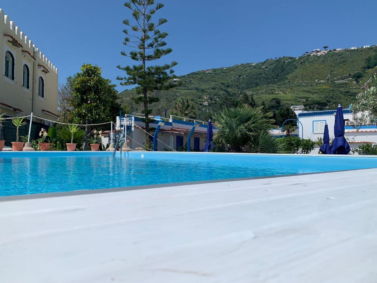 Casa Adolfo Ischia Hotel 2*